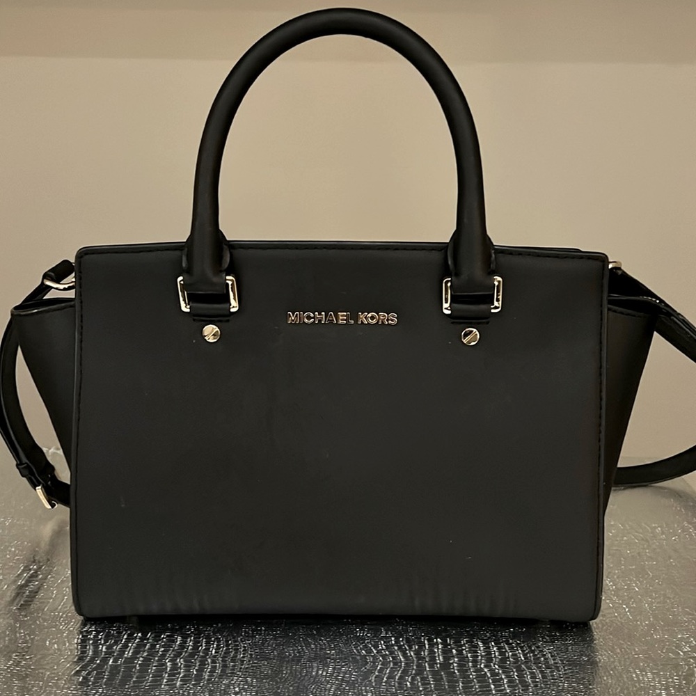 Michael Kors Selma Saffiano Leather Medium Satchel